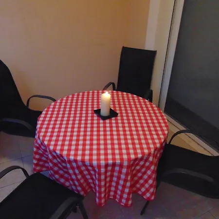 Apartamento Pafilia Garden *