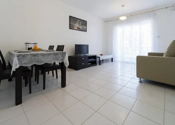 Pafilia Garden Lägenhet